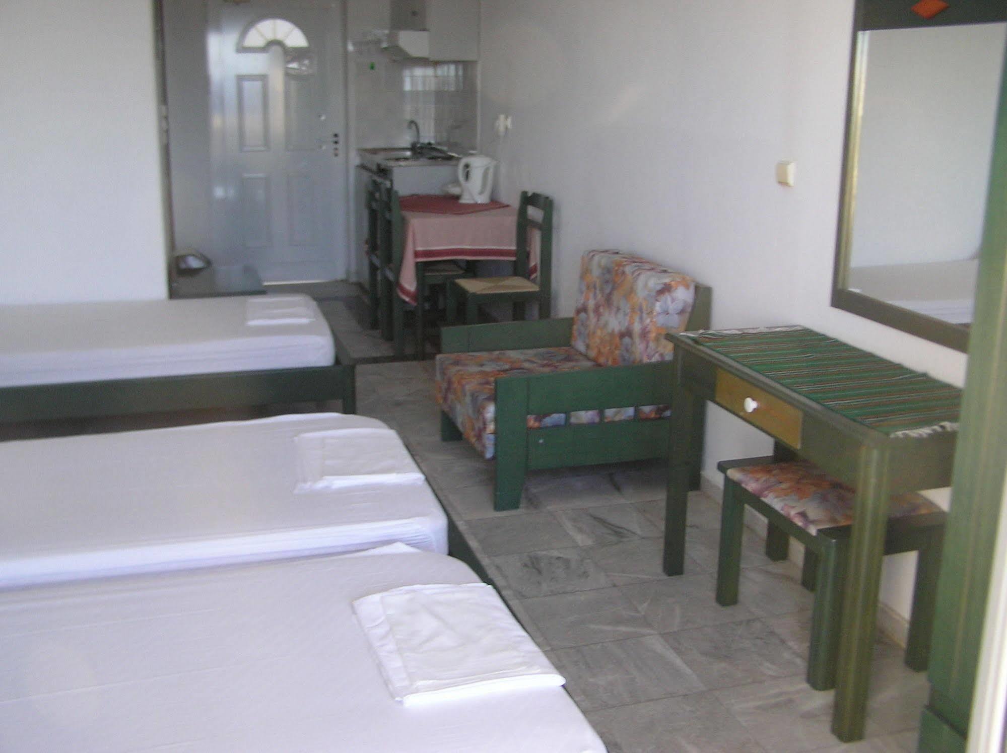 Aparthotel Knossos Pánormos Exteriér fotografie